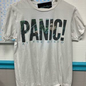 PANIC AT ThE DIscO GRAPhIc T-SHIRT
